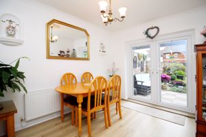 Dining Room- click for photo gallery
